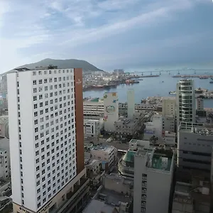 3* 호텔 Cotice The Bridge