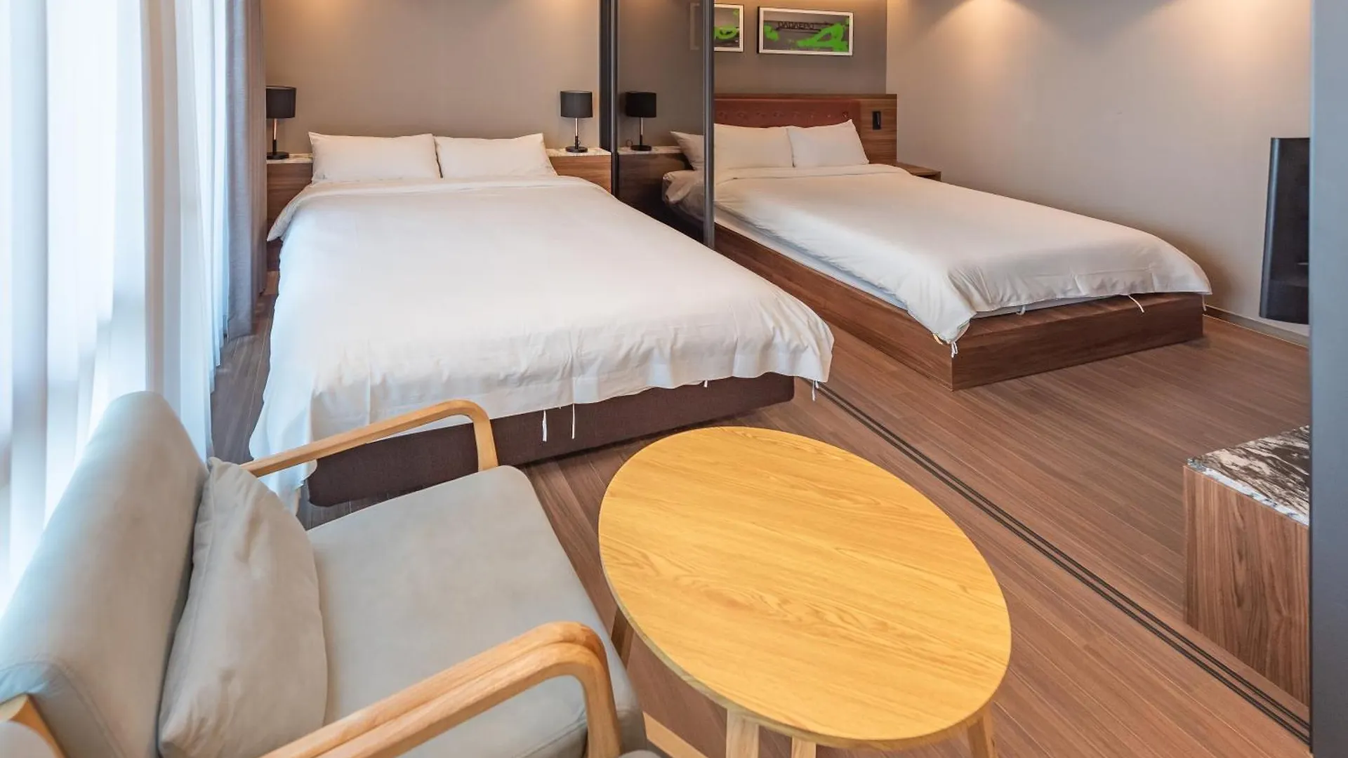Elmomento Haeundae Hotel Busan 3*,