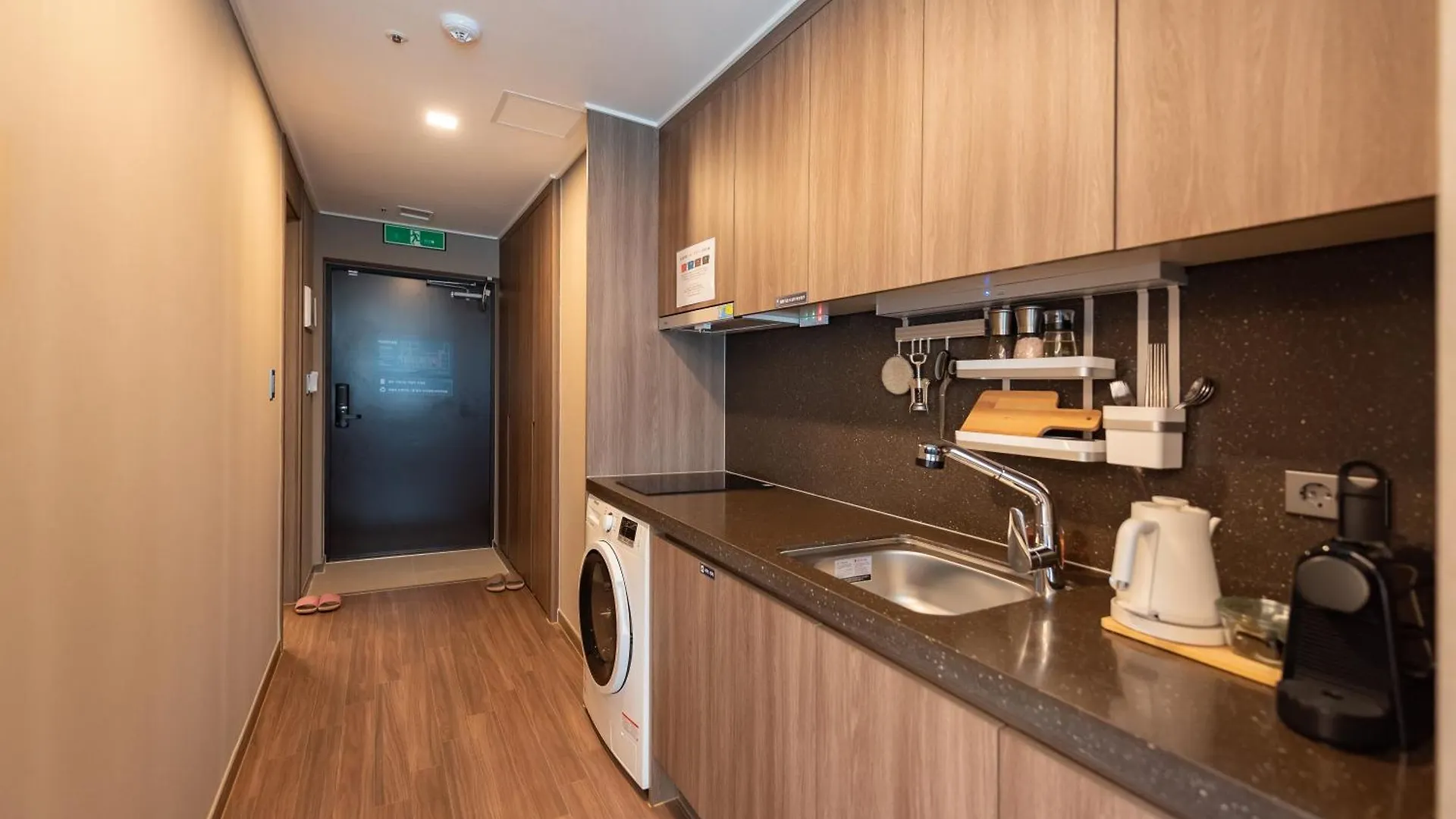 Elmomento Haeundae Hotel Busan